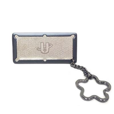 Avo Gameroom - Pool Table Keychain